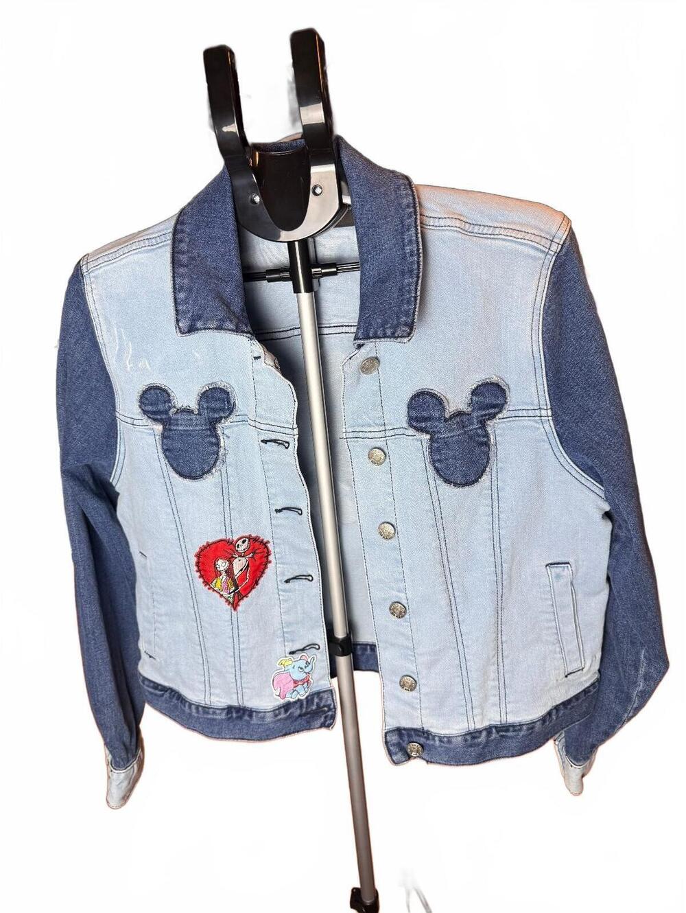 Disney Mickey Mouse Denim Jacket w custom Patches sz M Her Universe womens